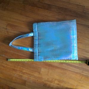 Shiny metallic hand bag